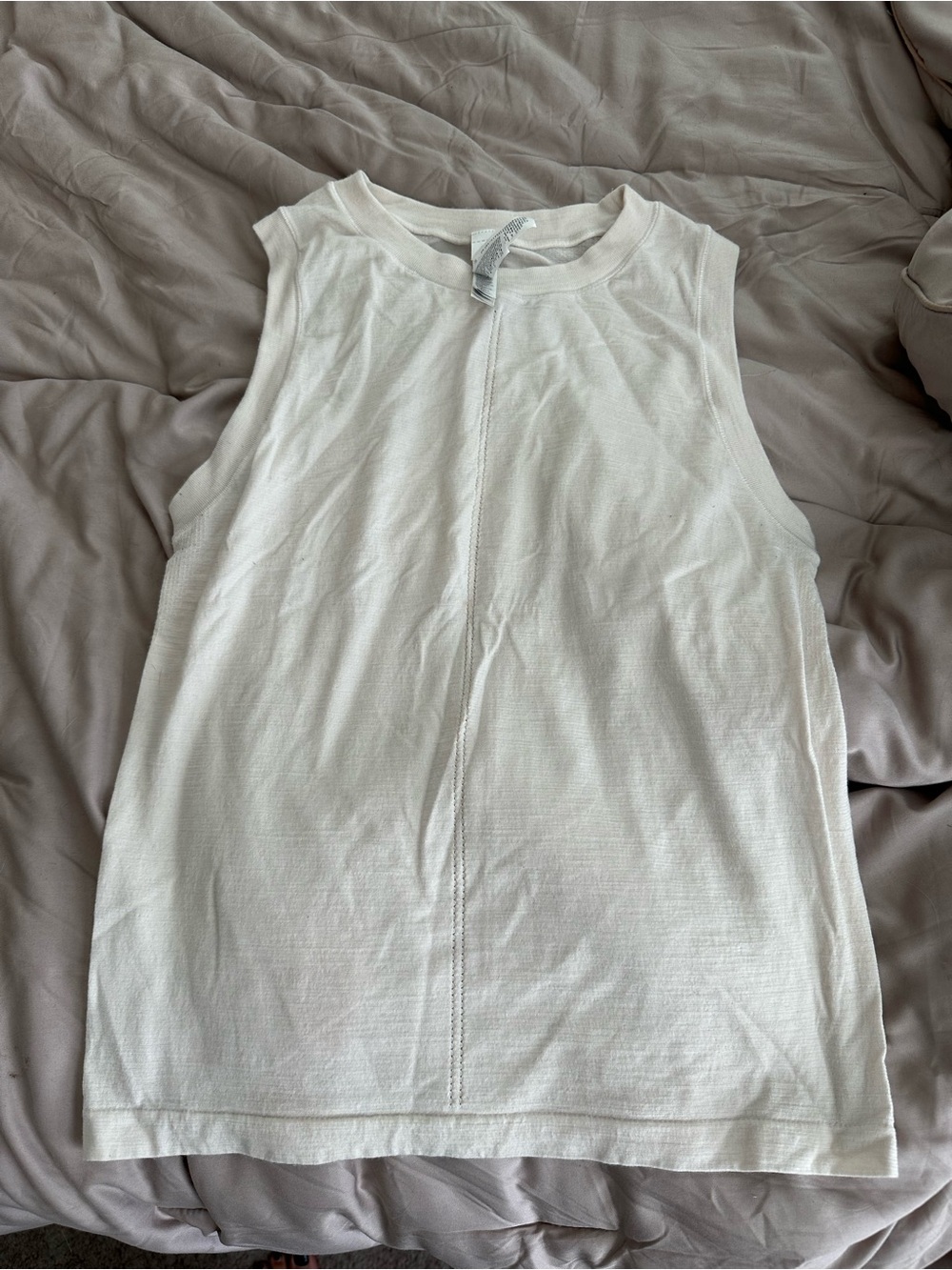 Athleta Light Cream Short Sleeve Crewneck Top